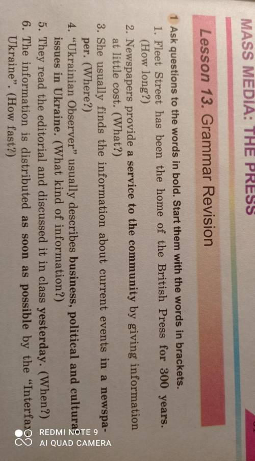 1 Ask questions to the words in bold. Start them with the words in brackets.